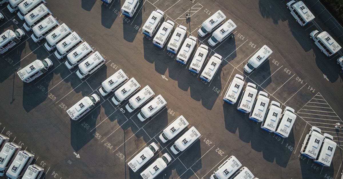 Sprawny tabor, spokojna głowa: jak zadbać o flotę transportową, by jeździła bez przestojów